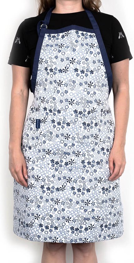 Bunzlau Apron Indigo Lace