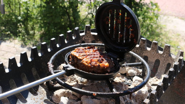 BBQ Hamburger ijzer