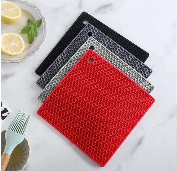 PANNEN ONDERZETTER / POT OPENER