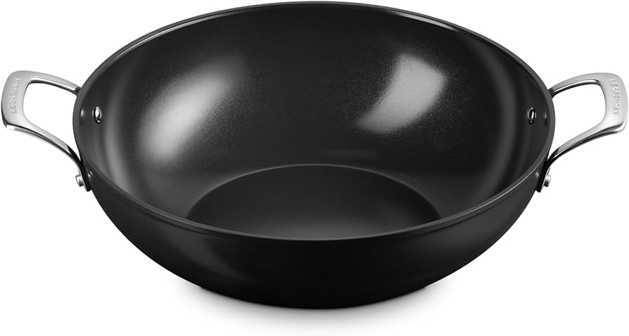 Wok Le Creuset Essential Non Stick Ceramic dubbele greep Zwart 32cm 