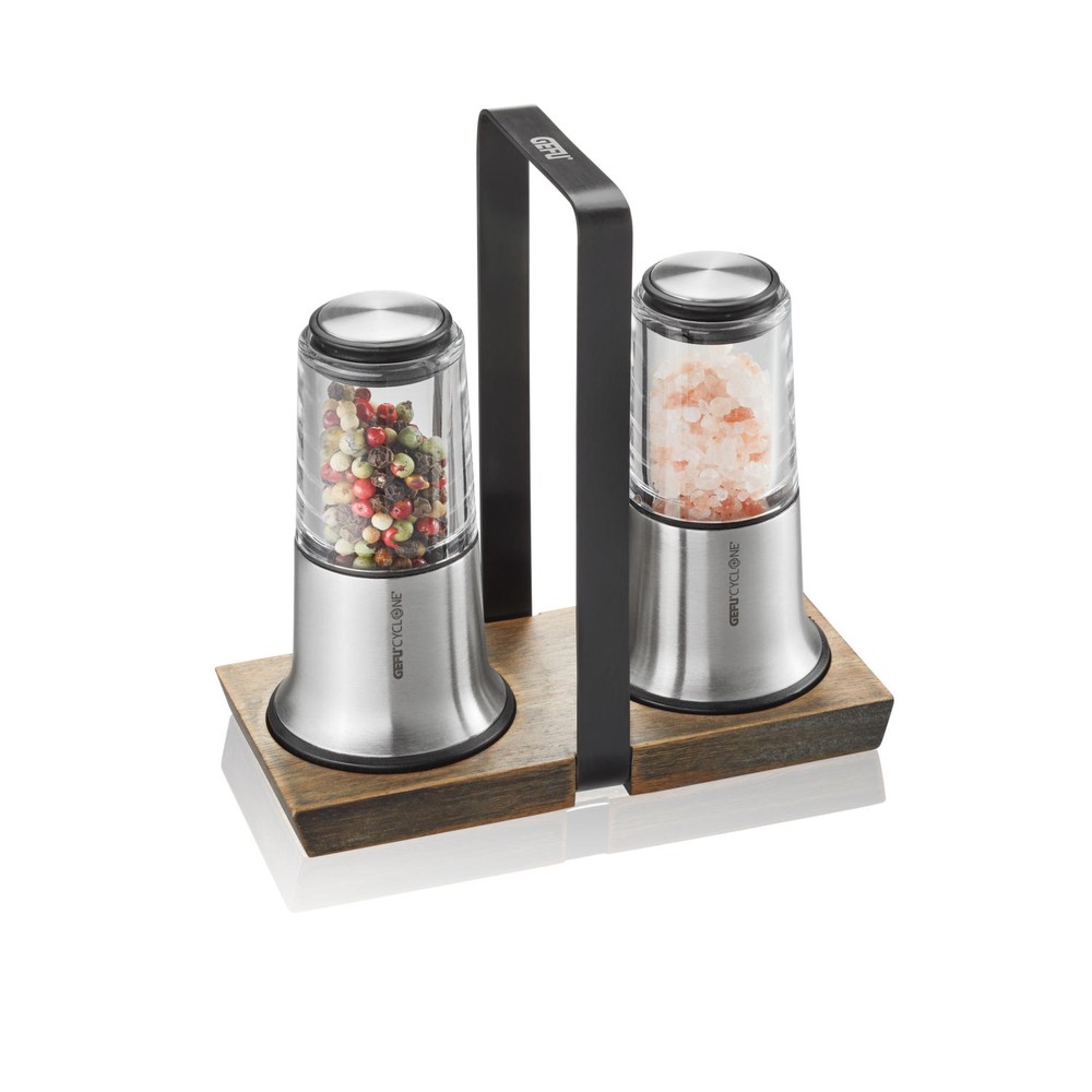 GEFU PEPER EN ZOUT SET RVS OP TRAY VAN ACACIAHOUT